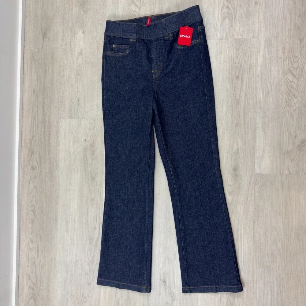Spanx Cropped Kick Flare Jeans Womens Small Raw Indigo Wash Pull On 20699R